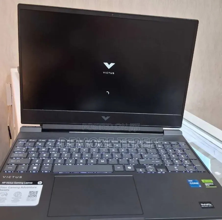 New Laptop HP Victus 15 16GB Intel Core i7 SSD 1T