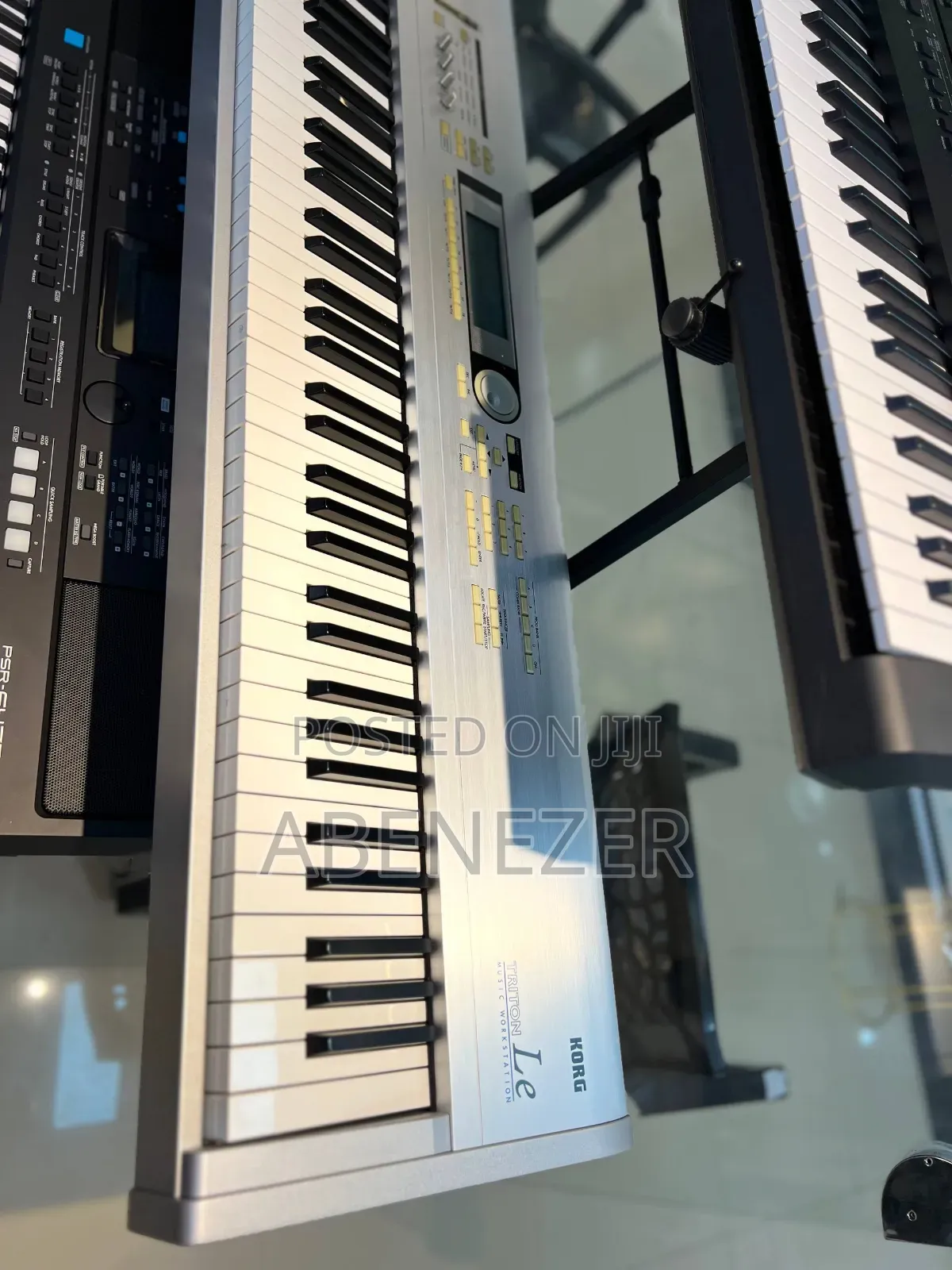 Korg Triton Le Music Workstation Keyboard 88keys