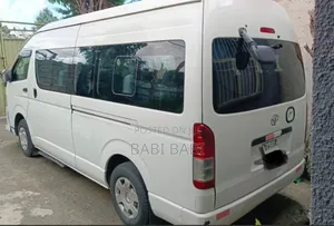 Toyota HiAce 2008 White