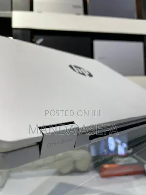 New Laptop HP OmniBook 5 Flip 14-fp0023dx 16GB Intel Core 7 SSD 512GB