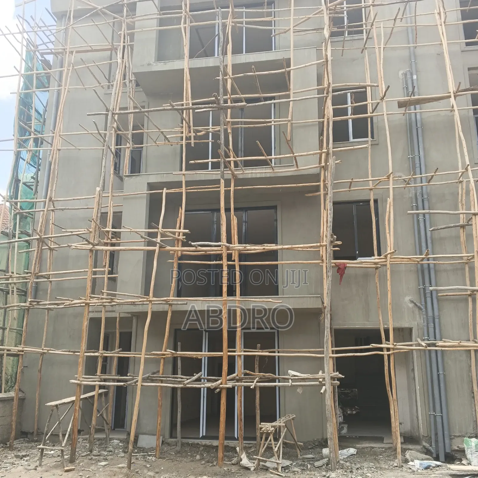 3bdrm Apartment in Ultra, Bole for sale