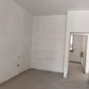 3bdrm Apartment in Ultra, Bole for sale
