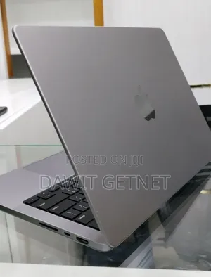 New Laptop Apple MacBook Pro 2021 M1 16GB Apple M1 Pro SSD 512GB
