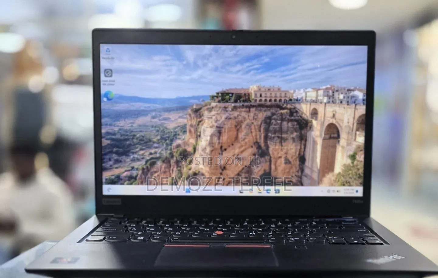 New Laptop Lenovo ThinkPad t495s 16GB AMD Ryzen 7 SSD 512GB