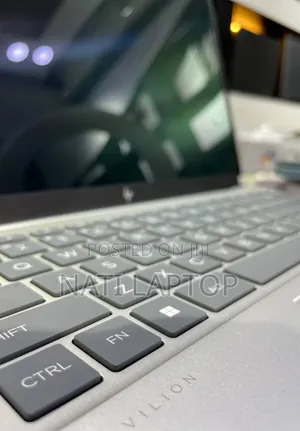 New Laptop HP Pavilion 14 32GB Intel Core Ultra 7 SSD 512GB
