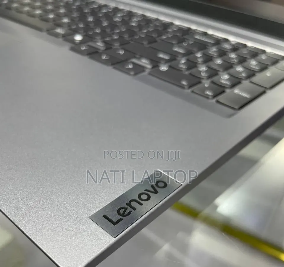 New Laptop Lenovo 16GB Intel Core Ultra 5 SSD 512GB