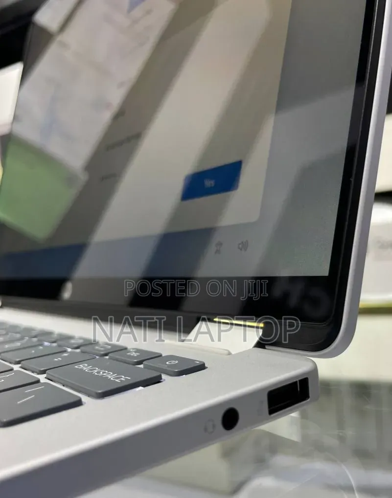 New Laptop HP OmniBook 5 14" 16GB Intel Core 7 SSD 512GB