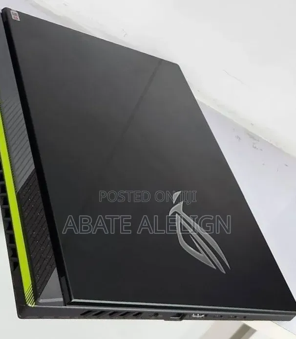 New Laptop Asus ROG Strix G16 G614 16GB Intel Core i9 SSD 1T
