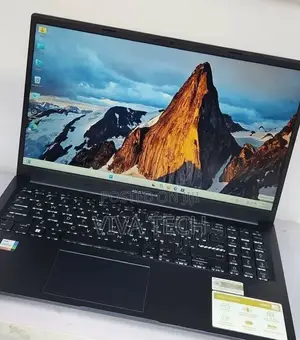 New Laptop Asus VivoBook 15 X505BA 16GB Intel Core i9 SSD 1T