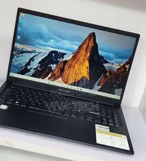 New Laptop Asus VivoBook 15 X505BA 16GB Intel Core i9 SSD 1T