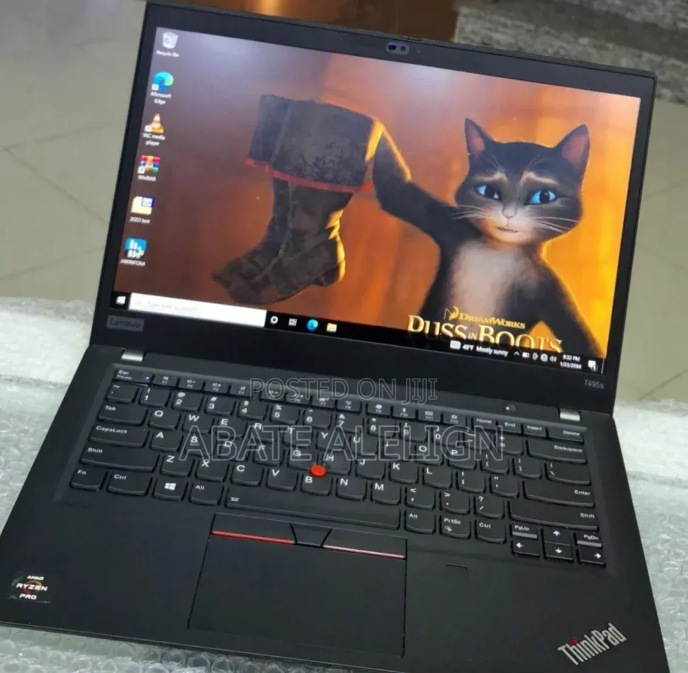 New Laptop Lenovo ThinkPad t495s 16GB AMD Ryzen 5 SSD 512GB