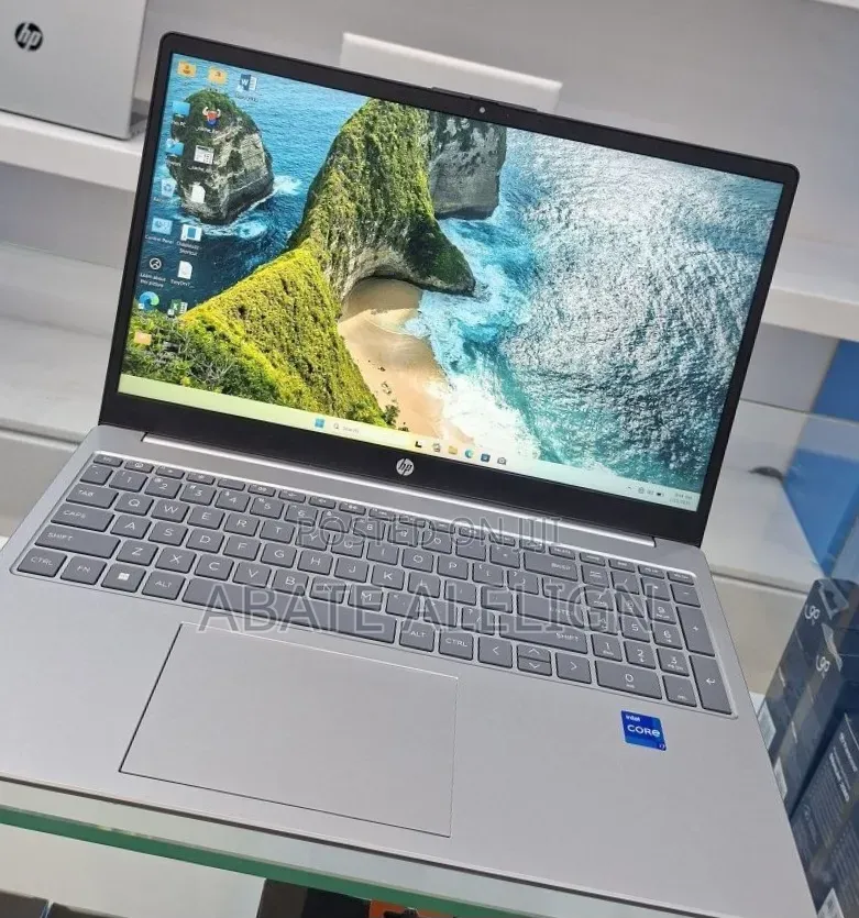 New Laptop HP Stream Notebook 16GB Intel Core i7 SSD 512GB