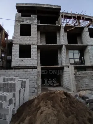 6bdrm House In Akaky Kaliti For Sale