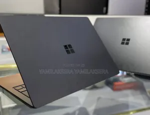 New Laptop Microsoft Surface 16GB Intel Core i7 SSD 512GB