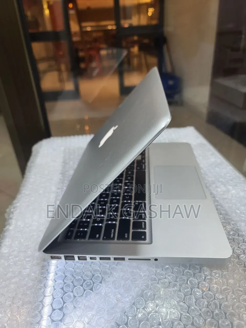 New Laptop Apple MacBook Pro 2012 8GB Intel Core i5 HDD 500GB