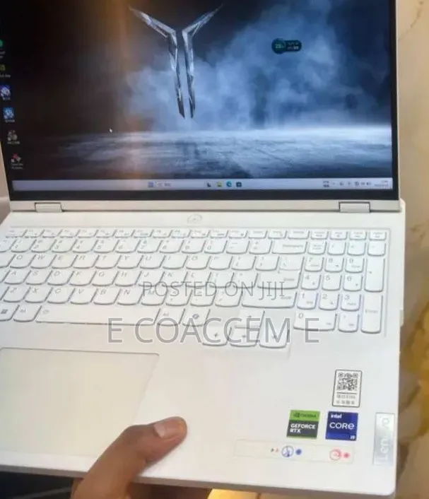 New Laptop Lenovo 16GB Intel Core i9 SSD 1T