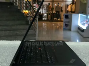 New Laptop Lenovo ThinkPad t495s 16GB AMD Ryzen 5 SSD 512GB