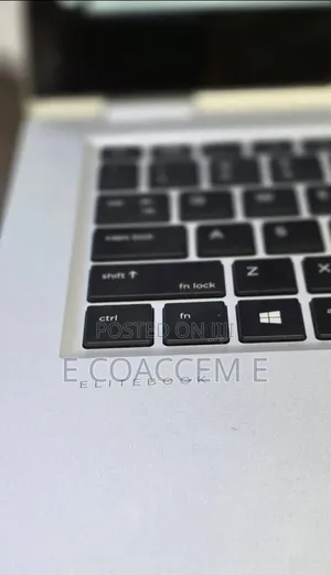 New Laptop HP 16GB Intel Core i5 SSD 512GB