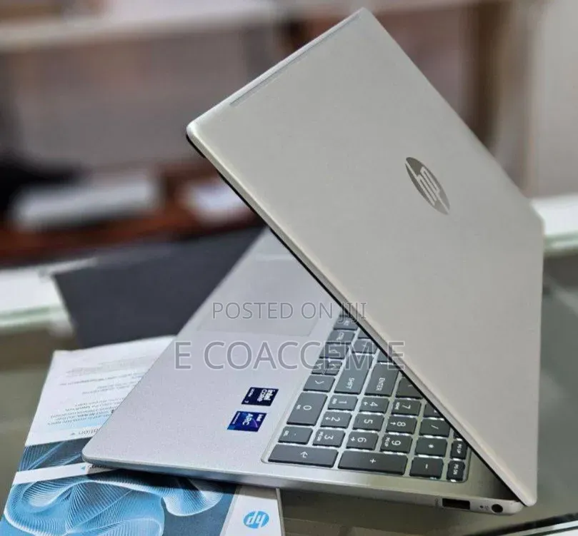 New Laptop HP 15 16GB Intel Core Ultra 7 SSD 512GB