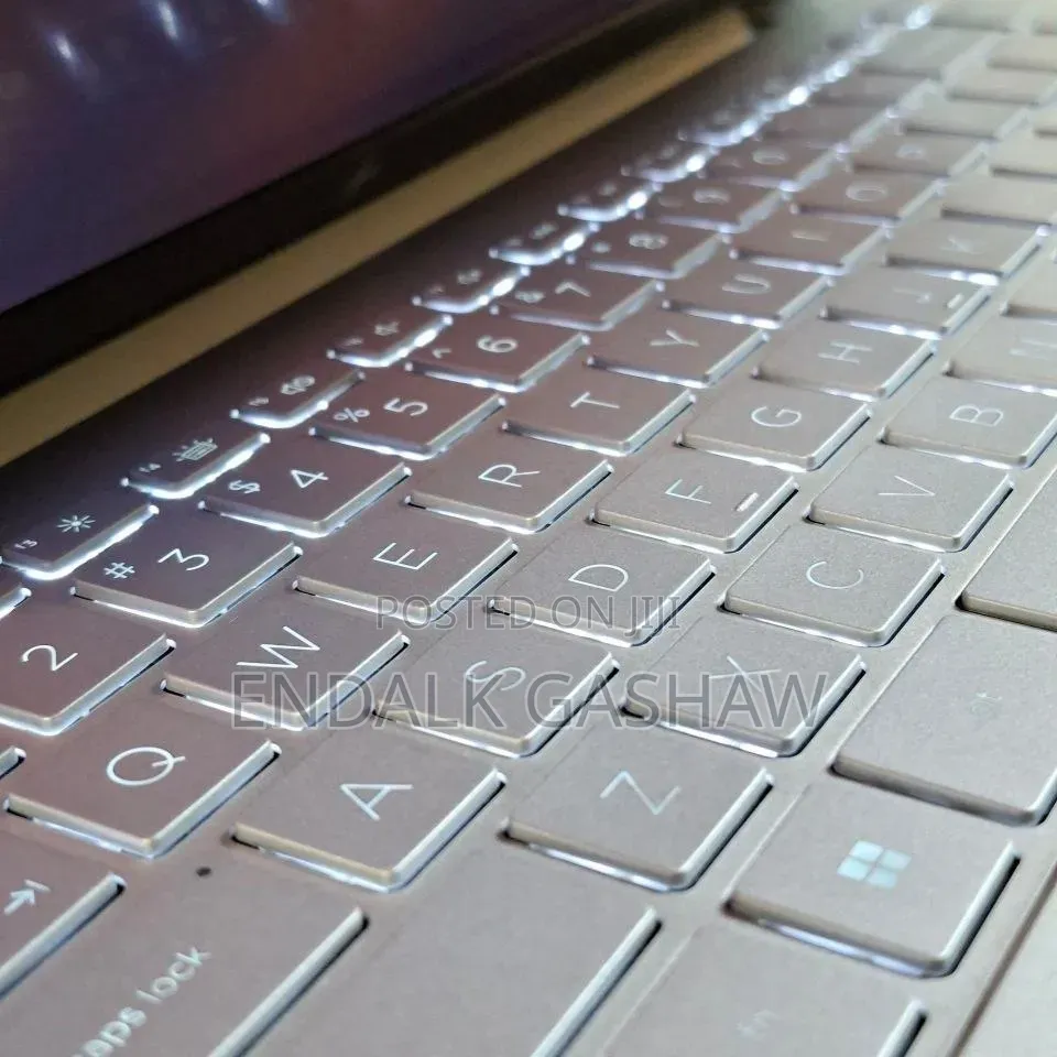 New Laptop HP Pavilion 14 16GB Intel Core i5 SSD 1T