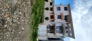 Furnished 6bdrm House in A.A, Bole for Sale