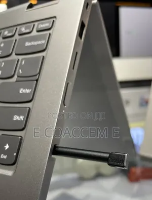New Laptop Lenovo 16GB Intel Core i5 SSD 512GB