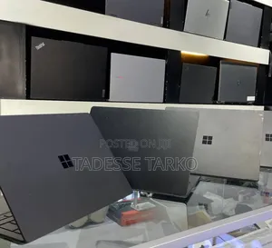 New Laptop Microsoft Surface 16GB Intel Core i7 SSD 512GB