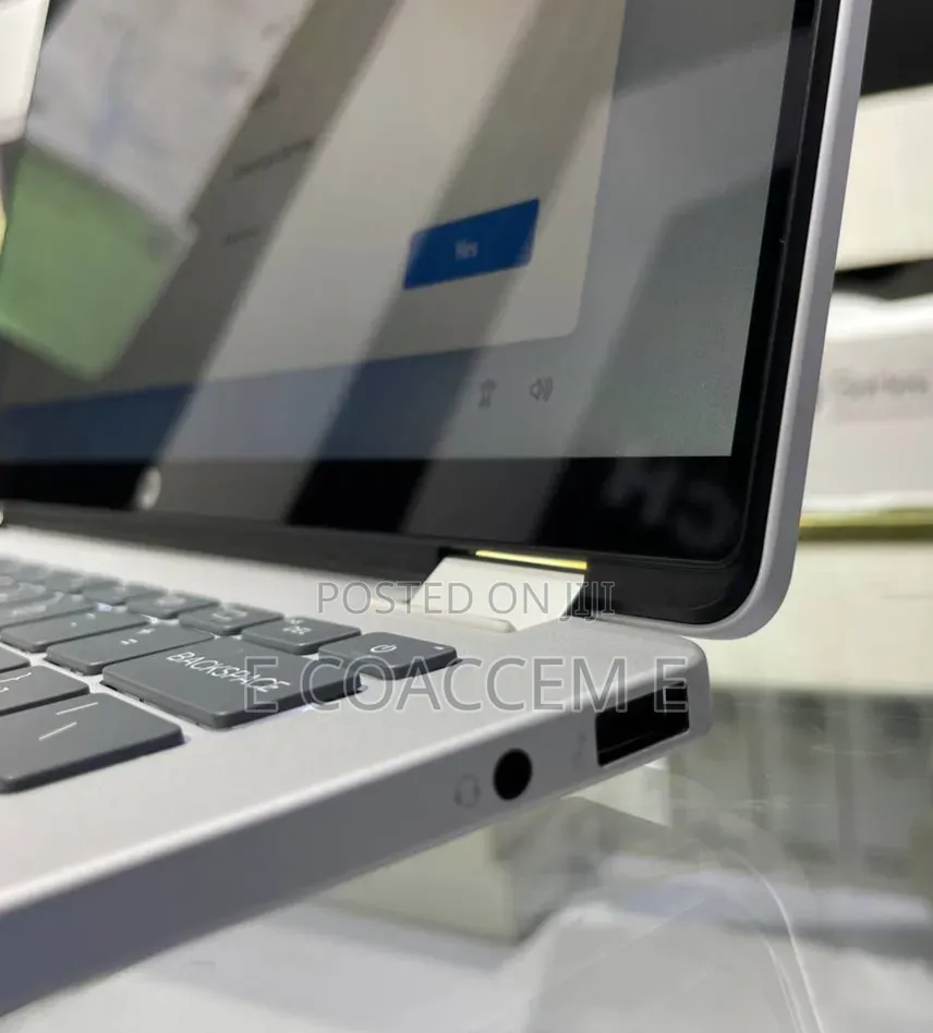 New Laptop HP 16GB Intel Core 7 SSD 512GB