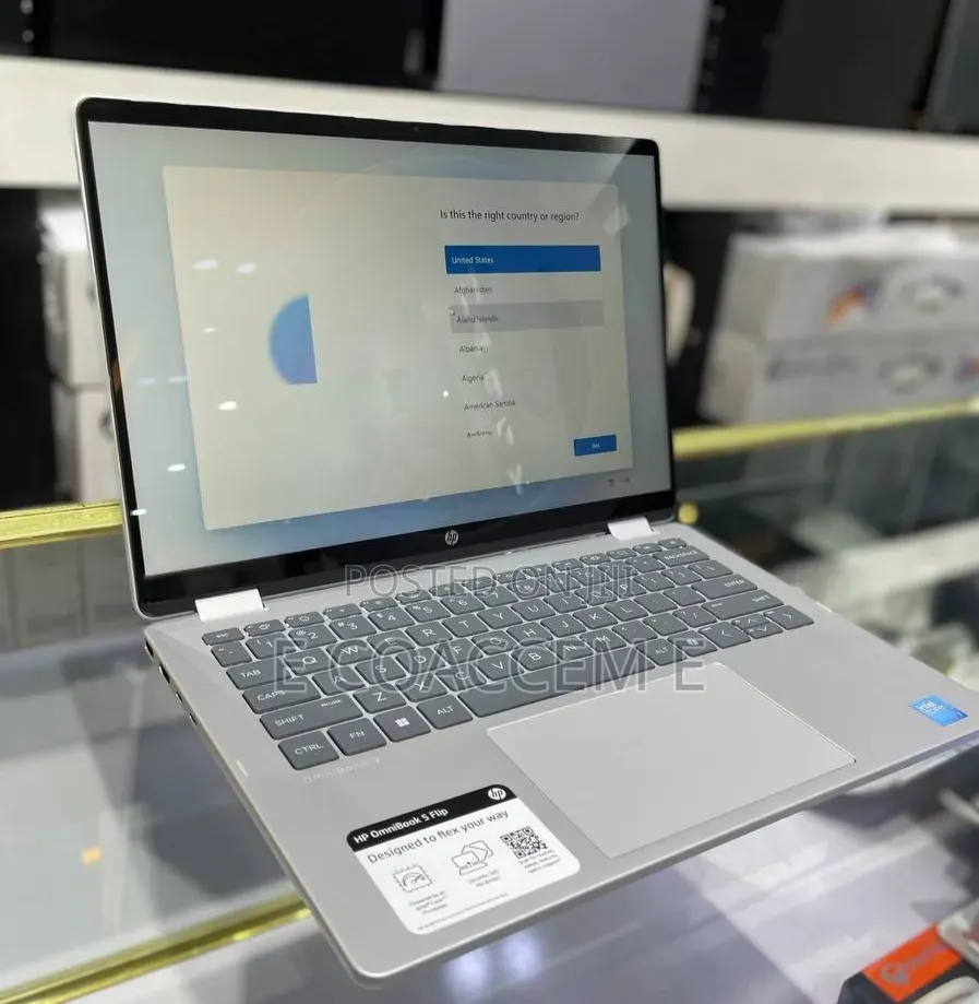 New Laptop HP 16GB Intel Core 7 SSD 512GB