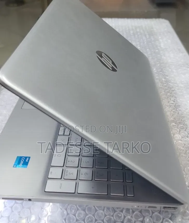 New Laptop HP Stream Notebook 8GB Intel Core i3 SSD 256GB