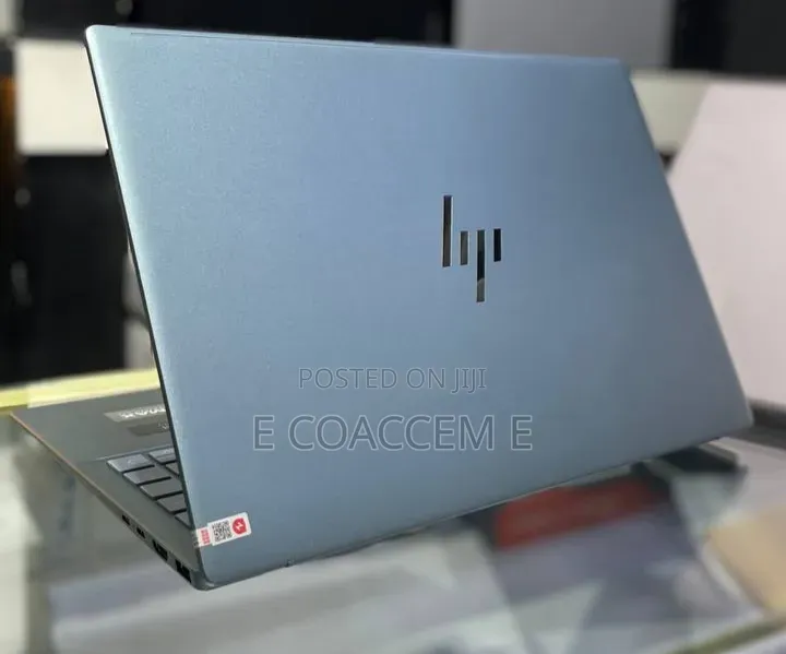 New Laptop HP 32GB Intel Core Ultra 7 SSD 512GB