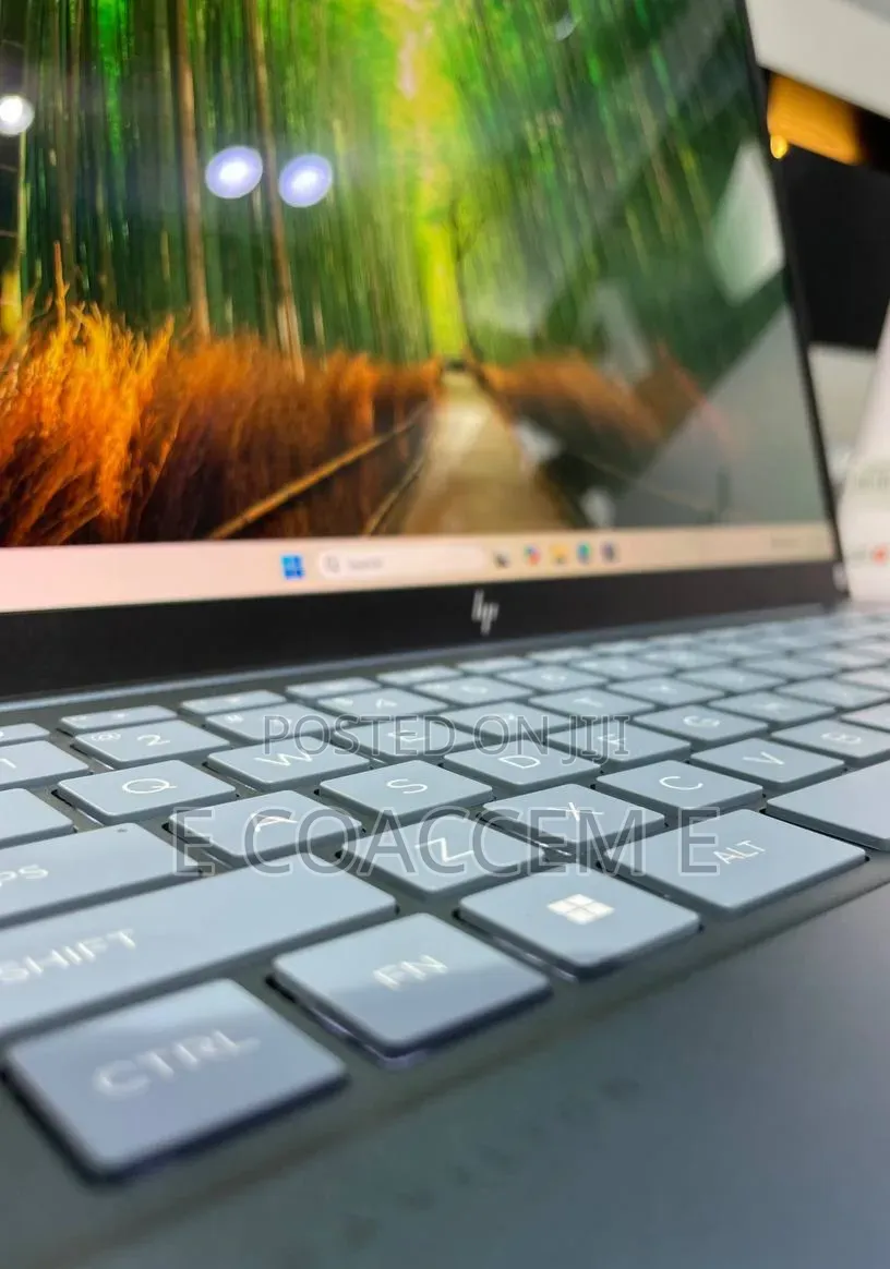 New Laptop HP 32GB Intel Core Ultra 7 SSD 512GB