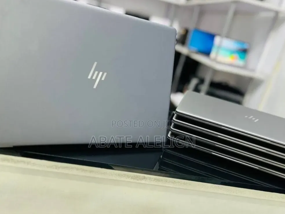 New Laptop HP ZBook Studio 8GB Intel Core i7 SSD 512GB