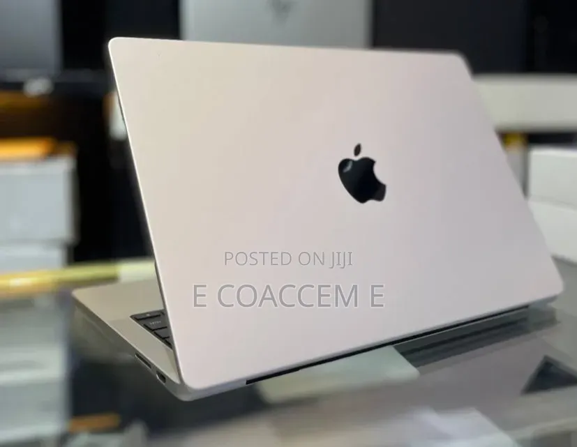 New Laptop Apple MacBook 8GB SSD 512GB