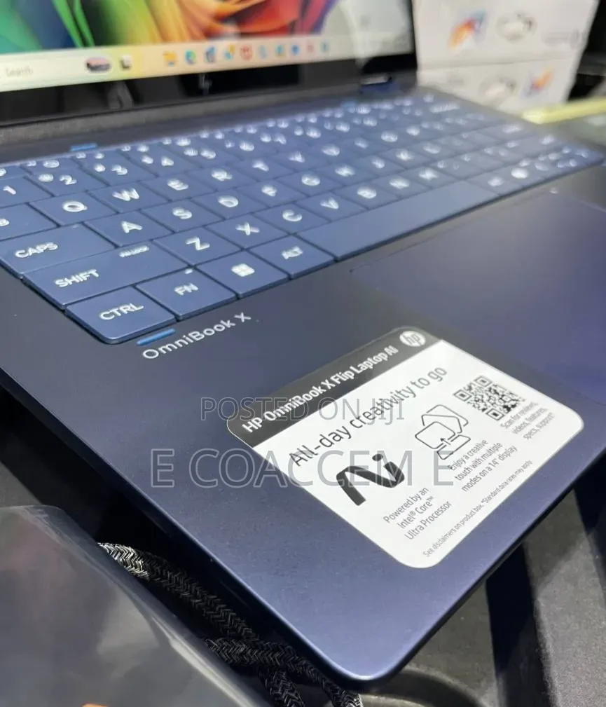 New Laptop HP OmniBook X Flip 14" 16GB Intel Core Ultra 7 SSD 1T