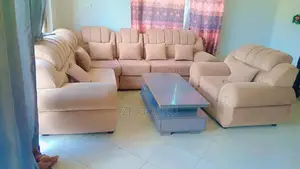 ትንሽ ጊዜ ያገለገለ።ከነ ጠረንቤዛው