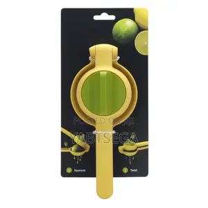 Manual Squeeze Twist Hand Juicer