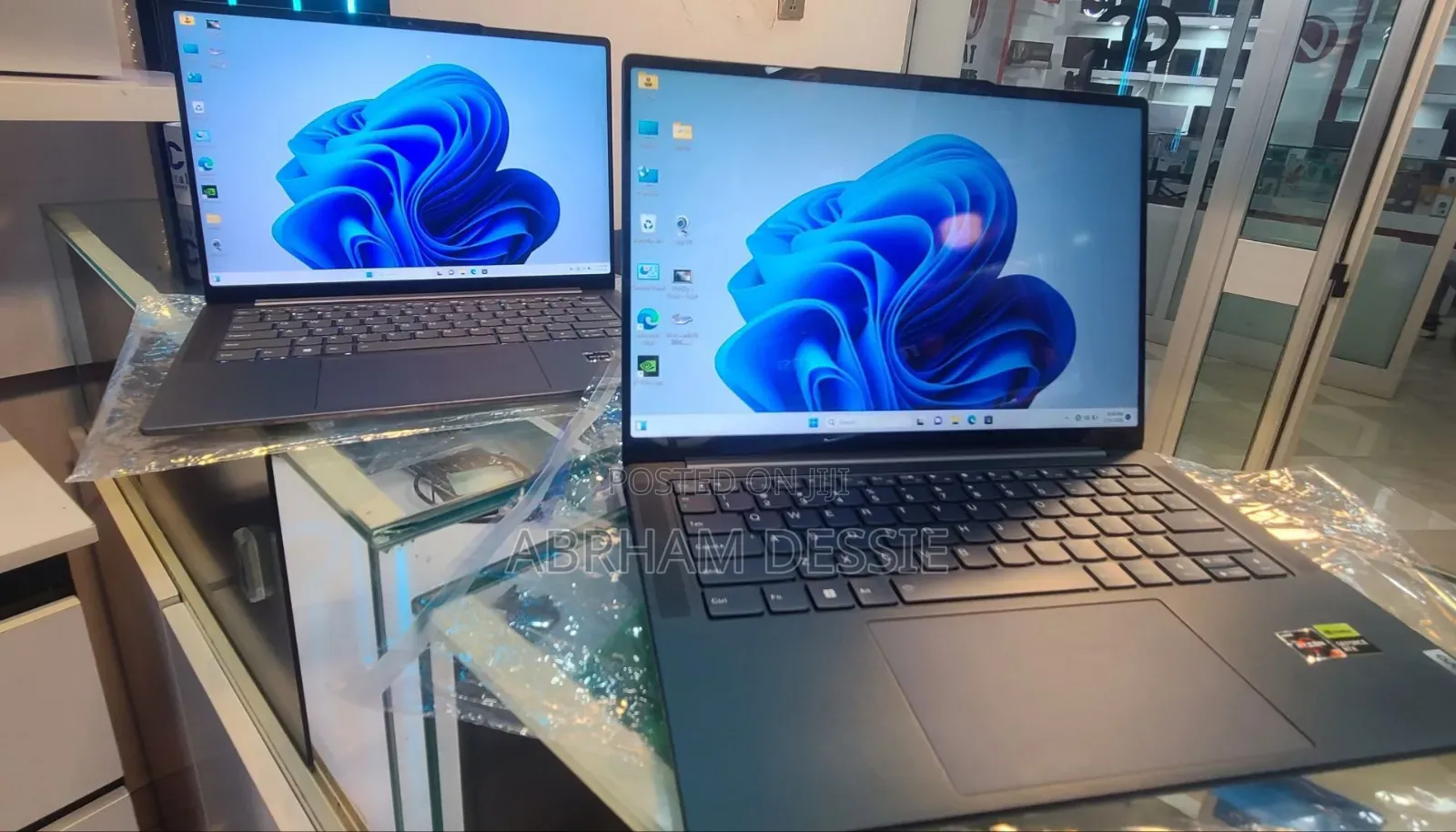New Laptop Lenovo 16GB AMD Ryzen 7 SSD 512GB