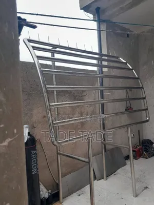 Tadese Stianless Steel የስጋ መስቀያ ስራ