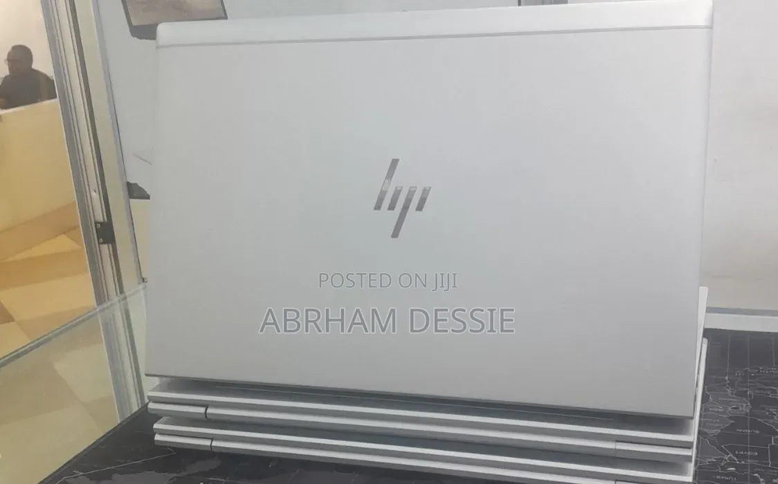 New Laptop HP EliteBook 840 G8 16GB Intel Core i7 SSD 512GB