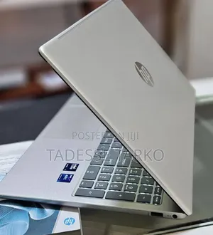 New Laptop HP 16GB Intel Core Ultra 7 SSD 512GB