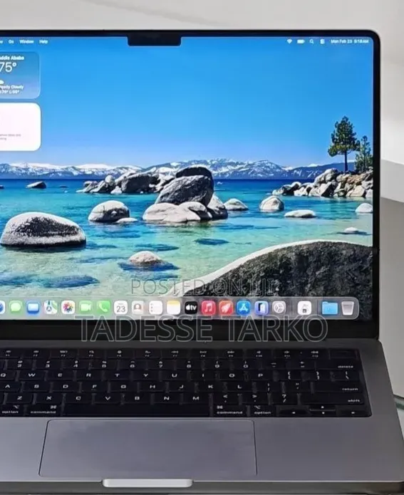 New Laptop Apple MacBook Pro 2023 M3 14-inch 8GB Apple M3 Pro SSD 512GB