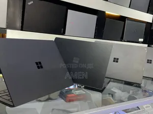 New Laptop Microsoft Surface 16GB Intel Core i7 SSD 512GB