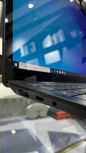 New Laptop Microsoft Surface 16GB Intel Core i7 SSD 512GB