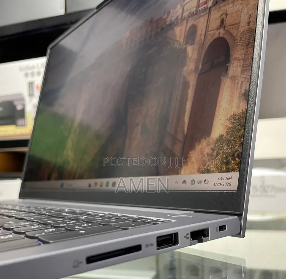 New Laptop Lenovo ThinkBook 15 16GB Intel Core Ultra 5 SSD 512GB