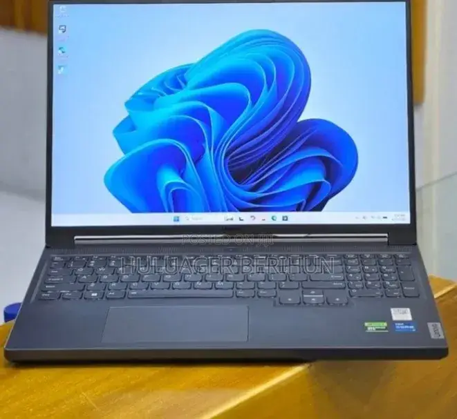New Laptop Lenovo Legion 5 16GB Intel SSD 1T