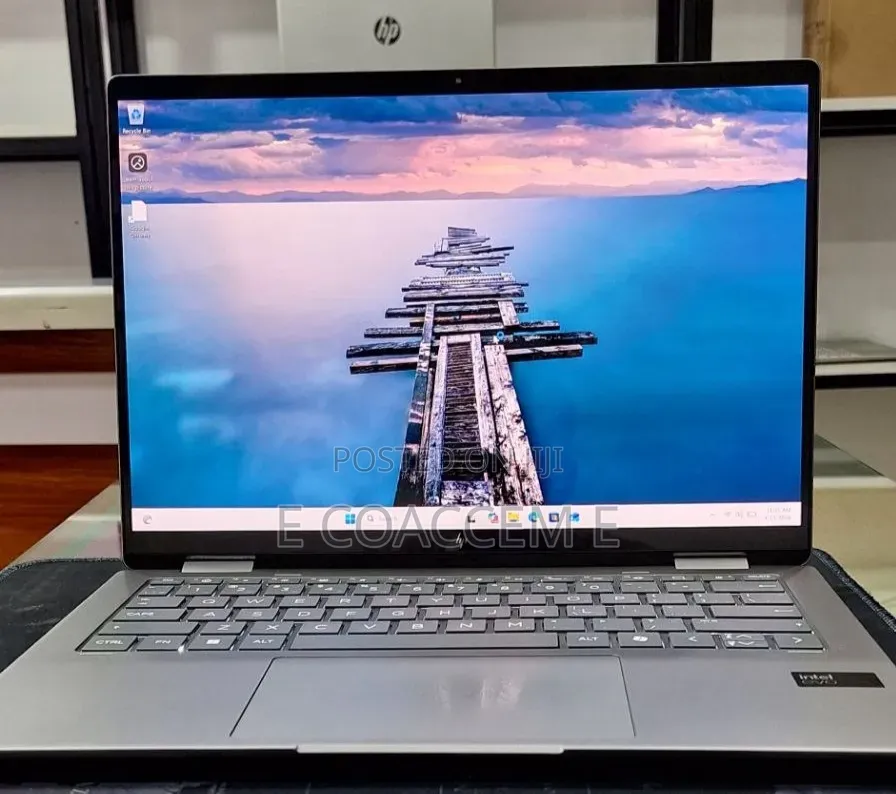 New Laptop HP 16GB Intel Core Ultra 7 SSD 1T
