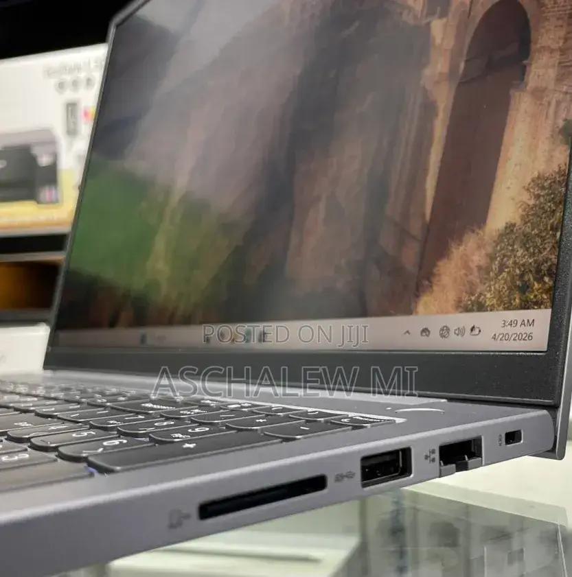 New Laptop Lenovo Thinkbook 14 16GB Intel Core Ultra 5 SSD 512GB