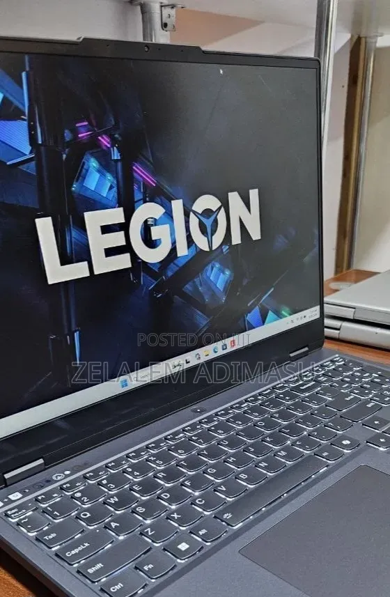 New Laptop Lenovo Legion 5 16GB AMD Ryzen 7 SSD 512GB