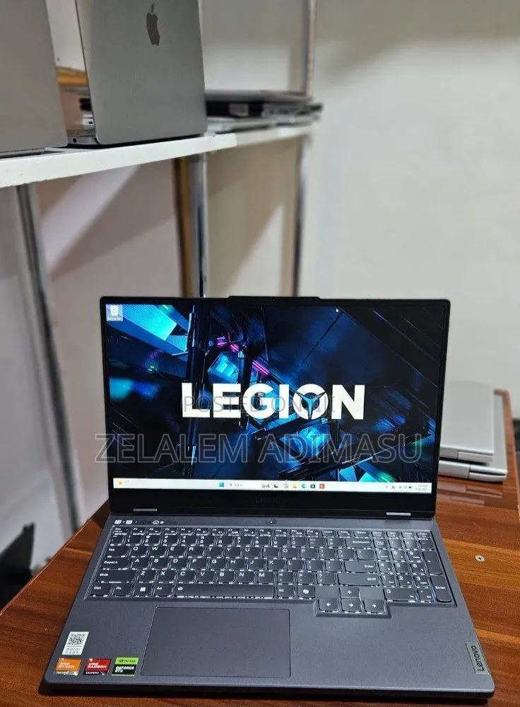 New Laptop Lenovo Legion 5 16GB AMD Ryzen 7 SSD 512GB